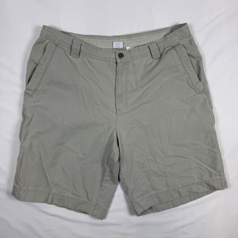 Columbia Mens Khaki Cotton Cargo Shorts Size 40 Omni-Shield AM4541 Tan Hiking